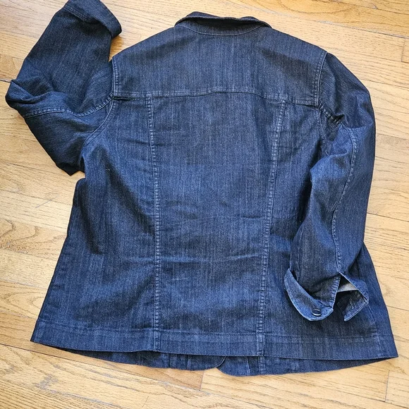 Croft & Barrow Casual Jean Jacket, Womens Plus 1X Dark Wash Denim - Picture 13 of 13